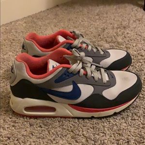 Women’s Nike Airmax Correlate